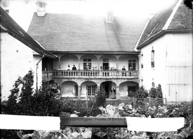 Nozeroy, l'hôpital Sainte-Barbe