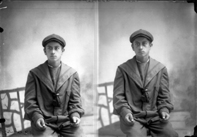 Identités. Un homme