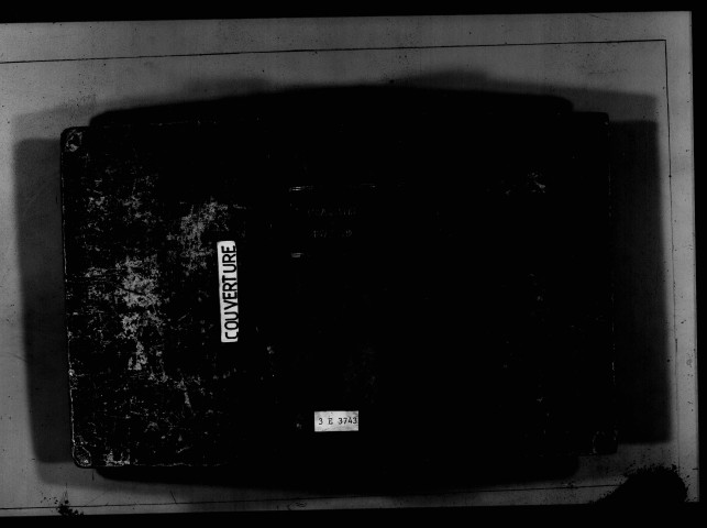 Naissances, mariages, décès, publications de mariage.