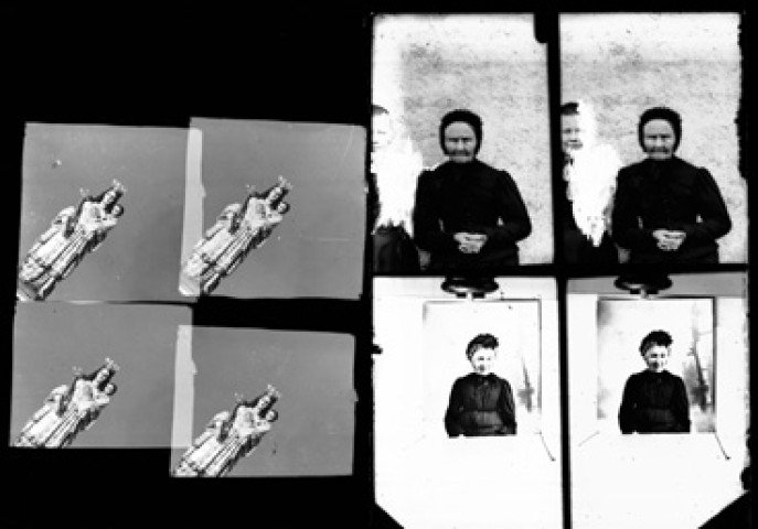 Une statue / Des femmes