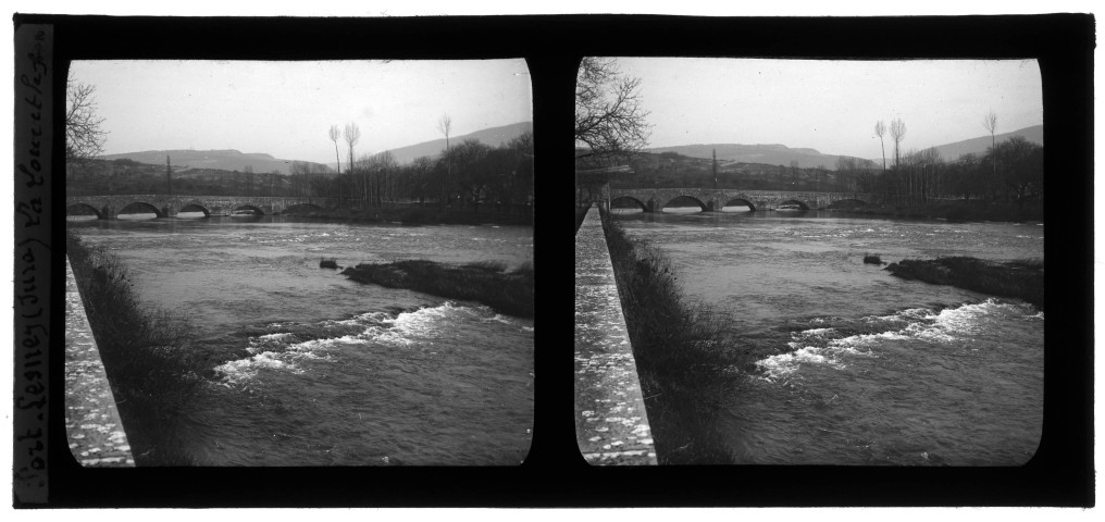 Pont enjambant la Loue à Port-Lesney.