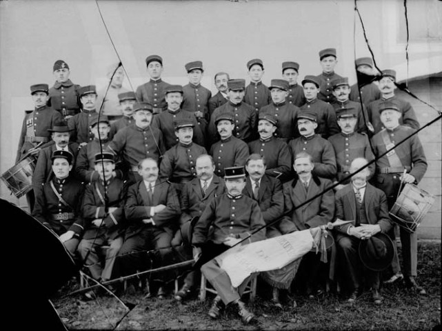 Groupe. Gendarmes de Chapois