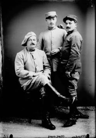 Trois militaires Martin. Nozeroy