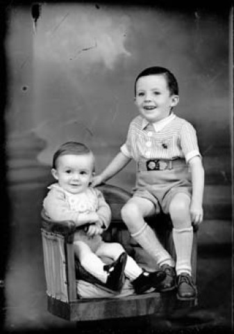 Enfants Monnier. Nozeroy