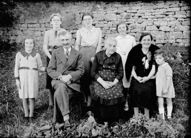 Famille Marc Marendet. Charbonny