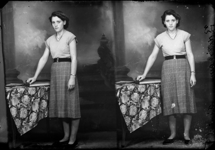 Une femme R. Bief-du-Fourg