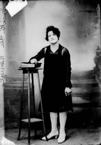 Henriette Dole. Esserval