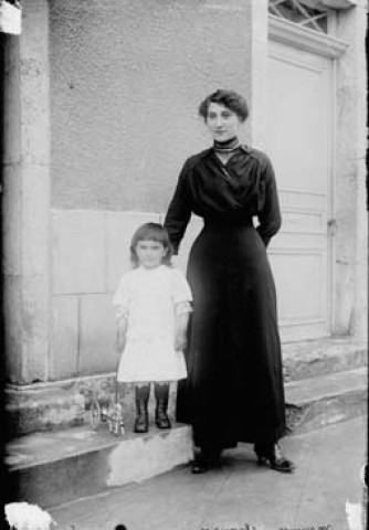 Famille Monnier. Chaux-Neuve