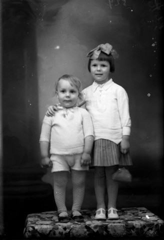 Deux enfants H V. Cuvier