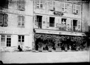 Grand café Jeunet. Salins