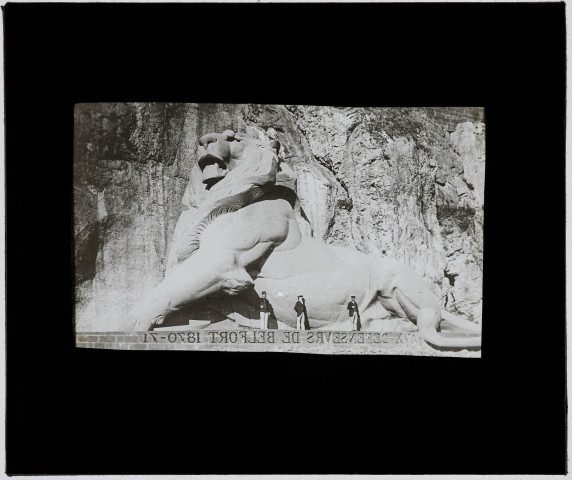 Reproduction d'une vue du lion de Bartholdi à Belfort.