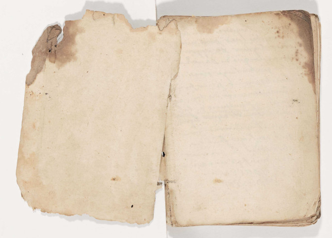 Baptêmes, mariages et sépultures.