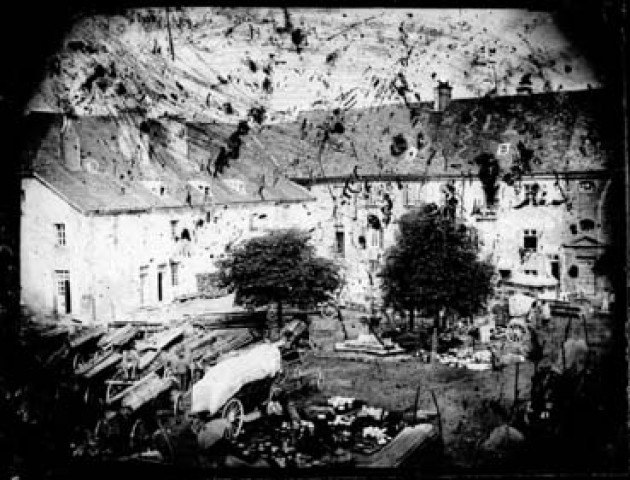 Charrettes sur une place