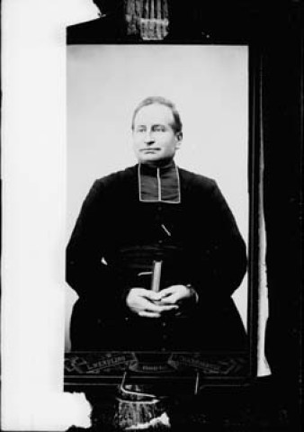 Reproduction Curé Quatre. Mièges