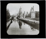 Reproduction d'une vue du château de Maintenon.