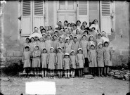 Enfants de la colonie du patronage Sainte-Marguerite. Marie. Nozeroy